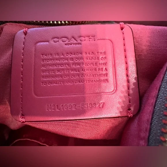 Coach Celeste Convertible Hobo Crossbody Bag Pink Accent-Missing Strap - Picture 8 of 13